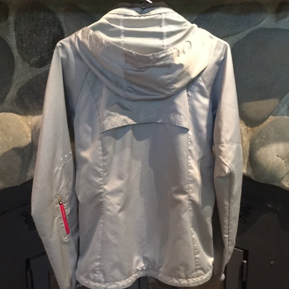 Nike Storm-Fit Jacket - Picture 4 of 7